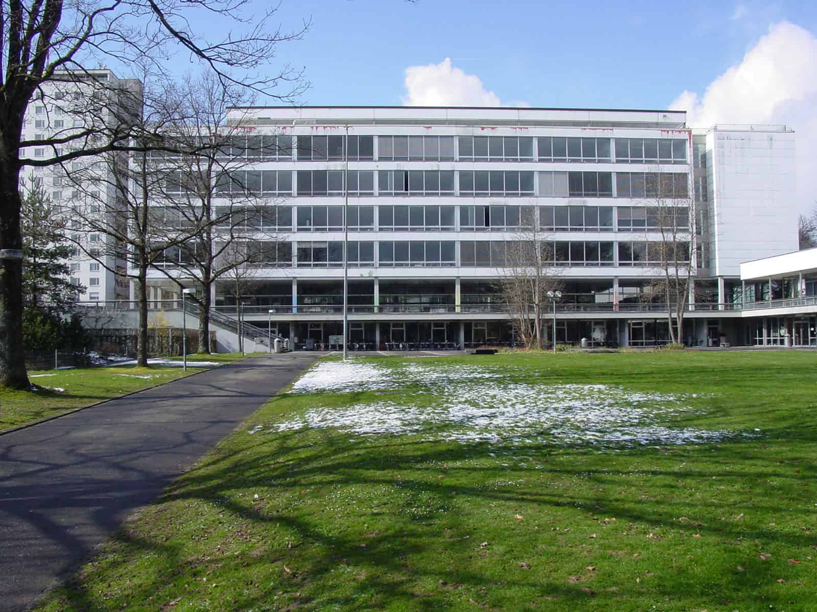 Instandsetzung Gymnasium Neufeld